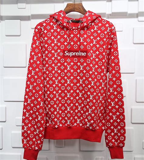 pull supreme louis vuitton noir|louis vuitton clothing lineup.